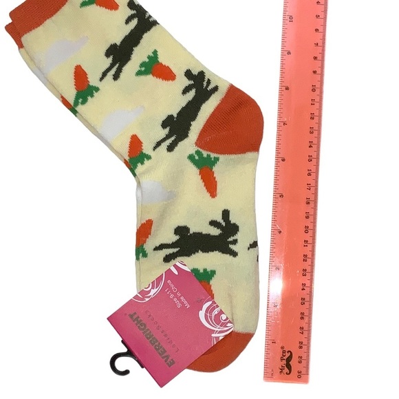Everbright Easter Socks Women’s Bunny Crew Carrots Yellow 9-11 Yellow Multicolor - Picture 6 of 10